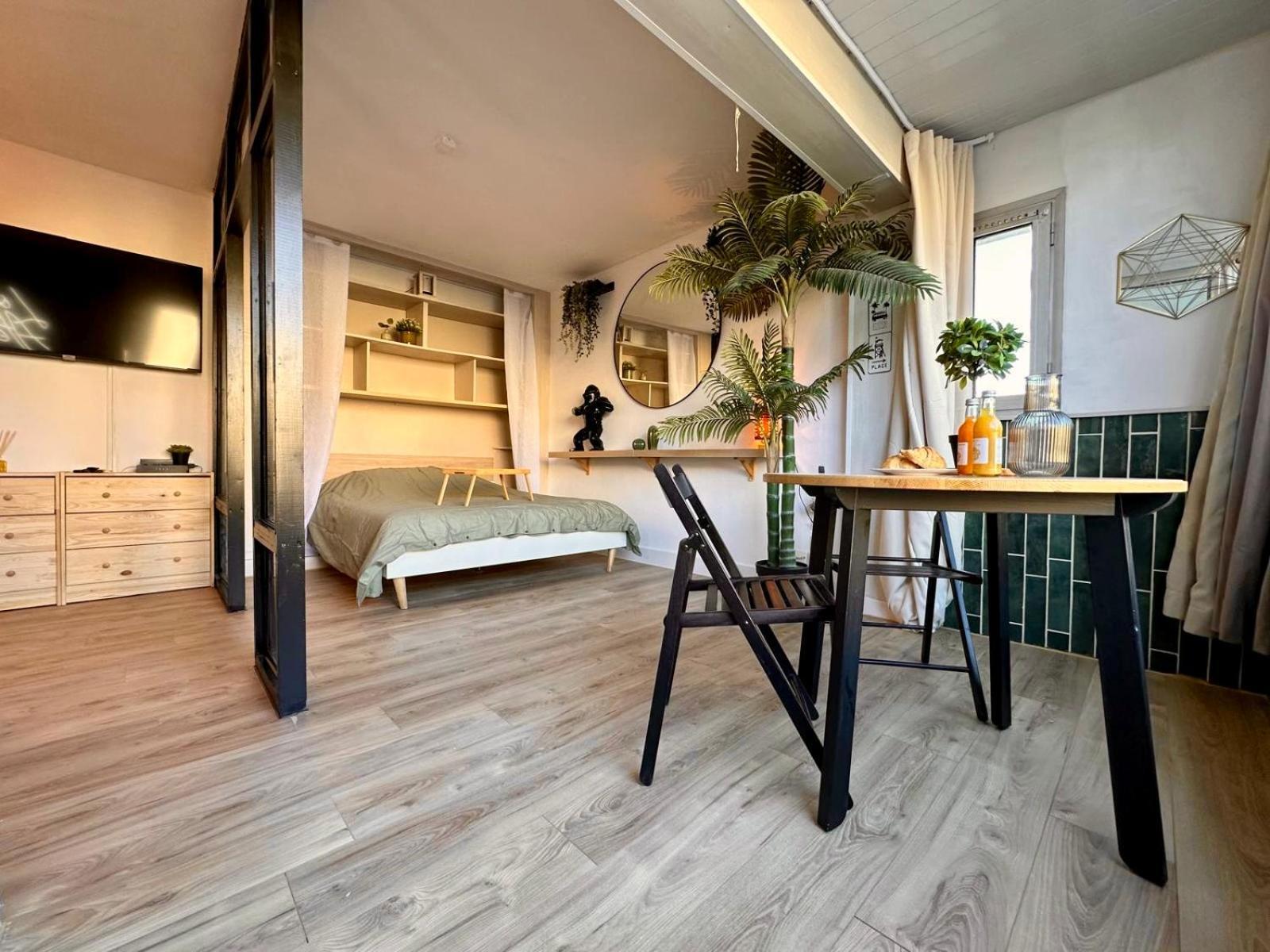 Апартаменты Splendide Loft Jacuzzi Et Cinema - Cap D'Агд Экстерьер фото